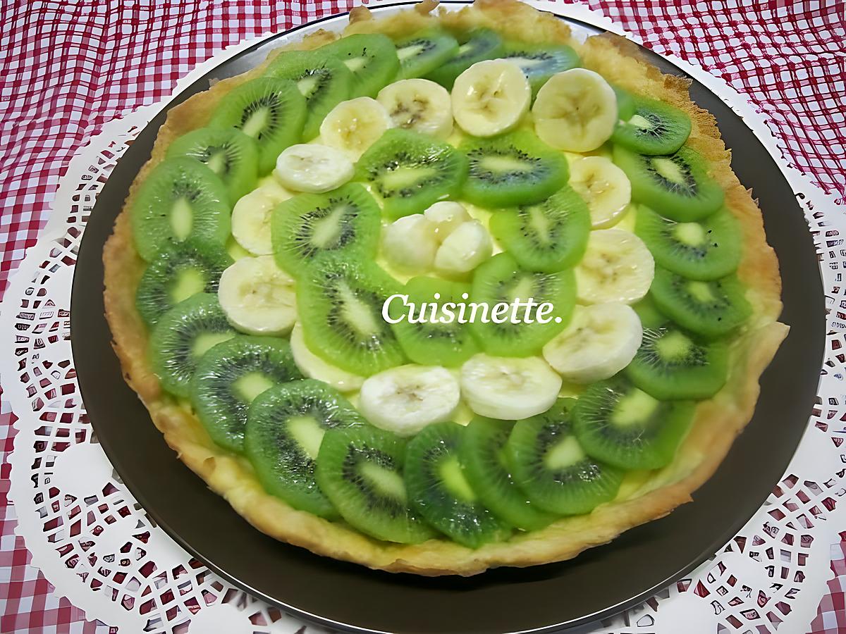 recette Tarte aux kiwis.bananes.sur une crème pâtissière.