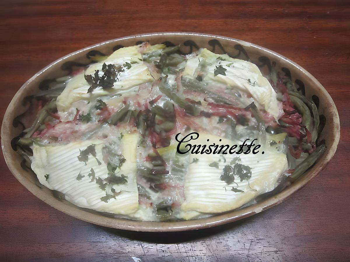 recette Haricots verts au jambon gratinés au camembert.