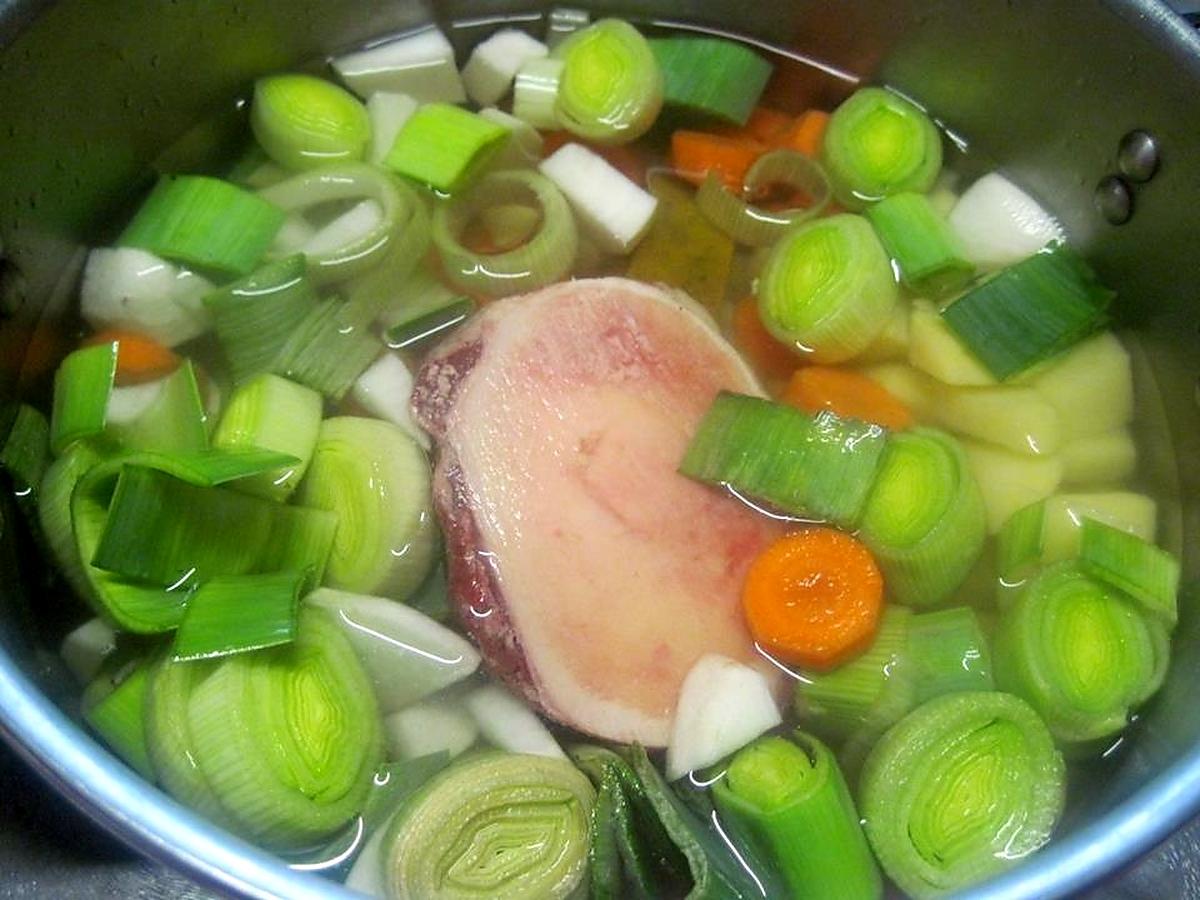 recette Soupe de légumes avec émincé de poulet.