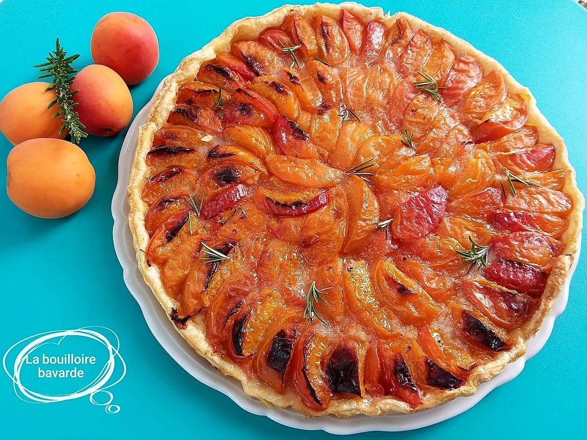 recette Tarte aux abricots au romarin