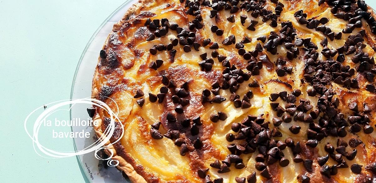 recette Tarte aux poires à la crème et aux pépites de chocolat.