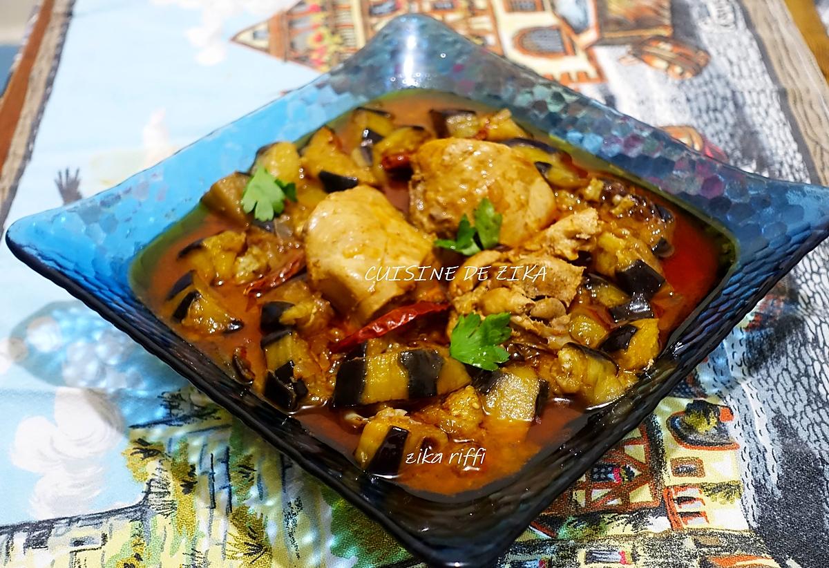 recette TAJINE DE POULET AUX AUBERGINES ET CARVI