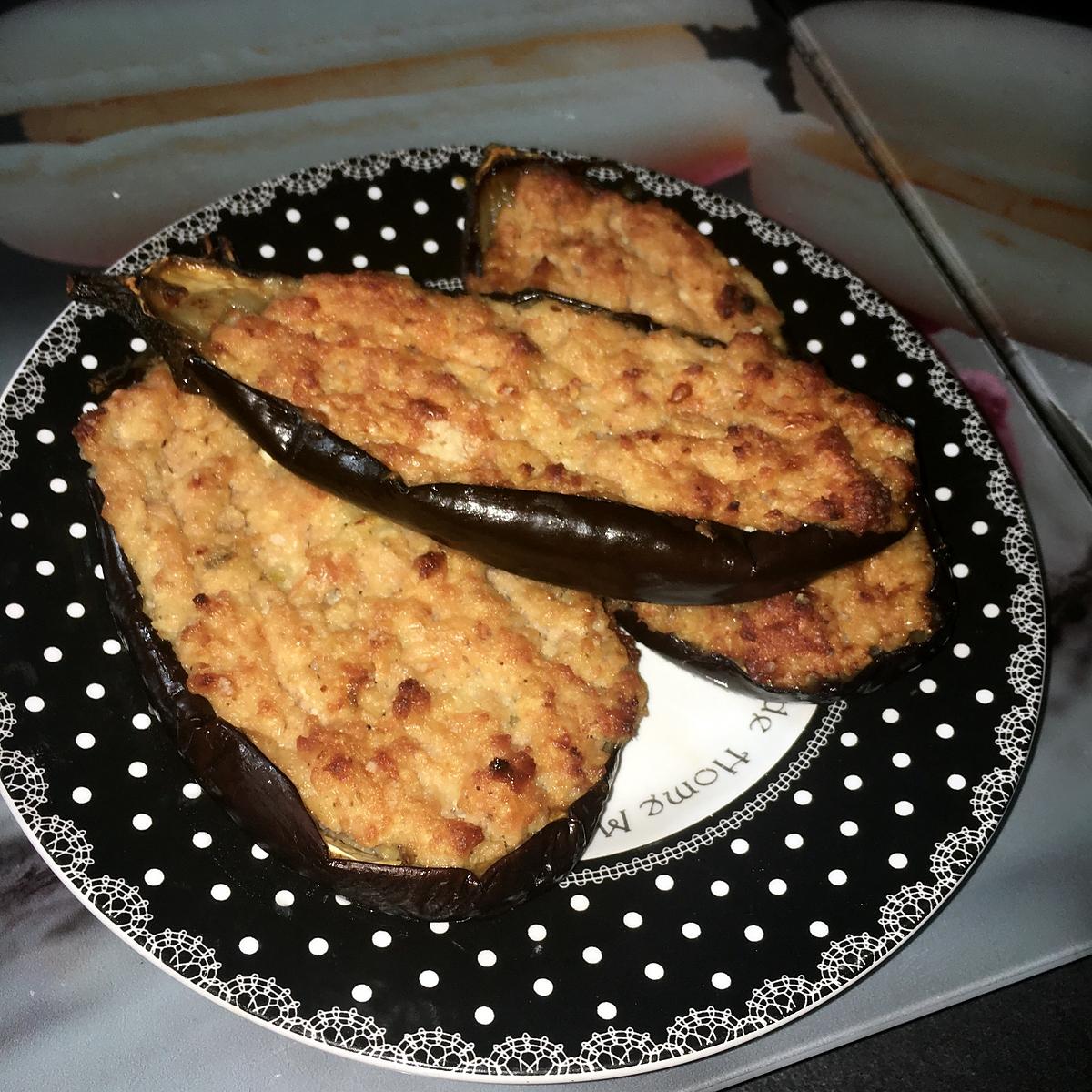 recette Aubergines farcies a la mortadelle et au chèvre