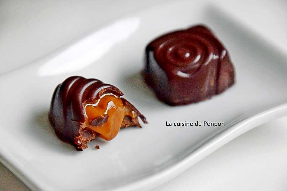 recette Praline au chocolat noir fourrée de confiture de lait