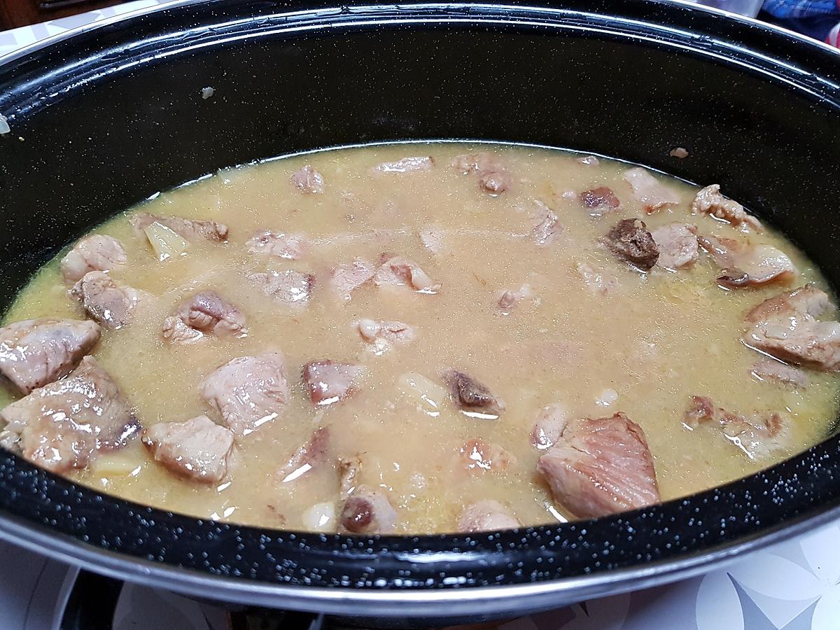 recette Sauté de porc à l'ananas et au curry