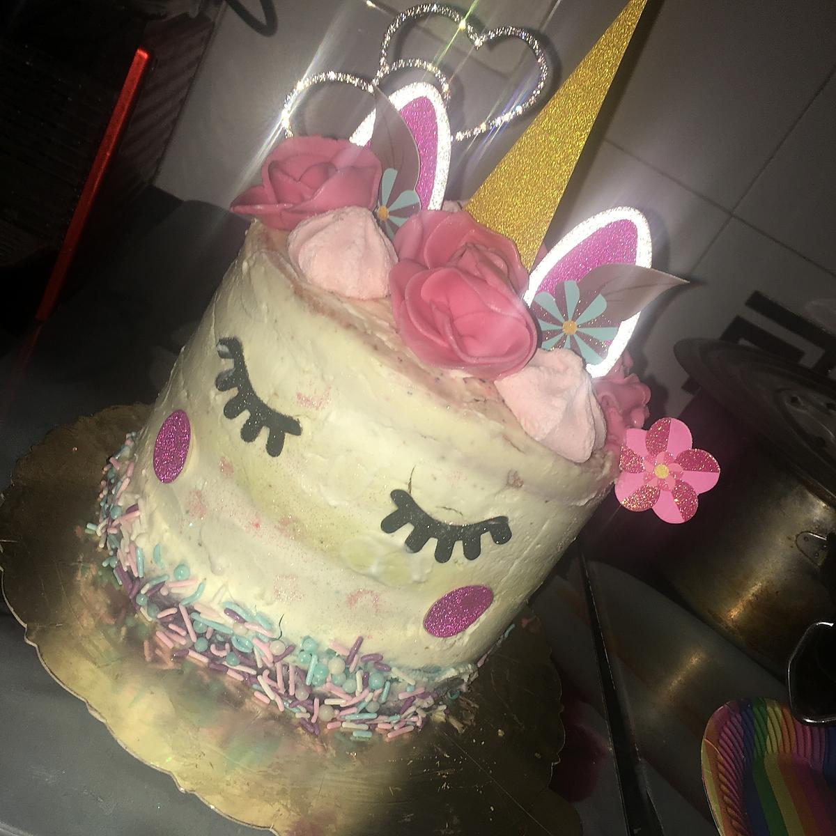 recette Gâteau Licorne arc en ciel