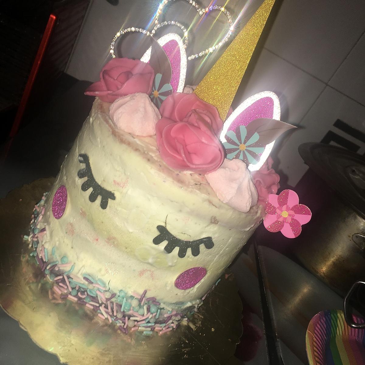 recette Gâteau Licorne arc en ciel