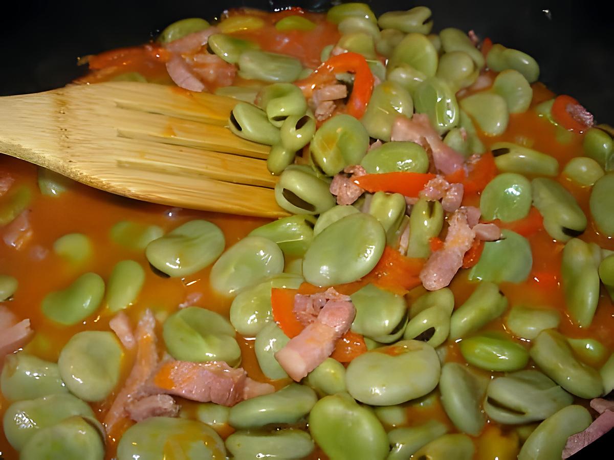 recette Fèves à la tomate.