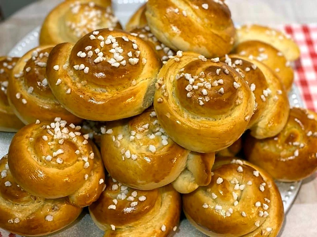 recette BRIOCHES SPIRALES