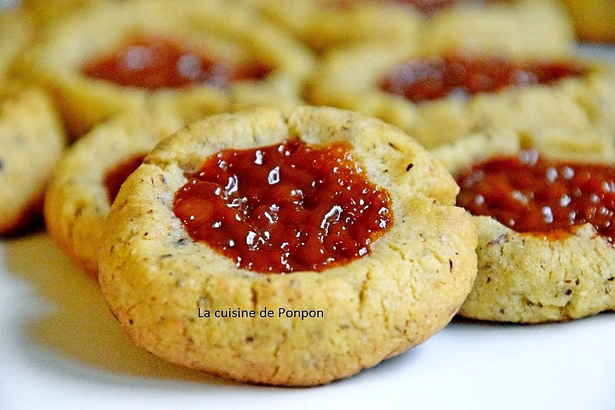 recette Biscuit aux noisettes, épices pain d'épices et confiture de lait