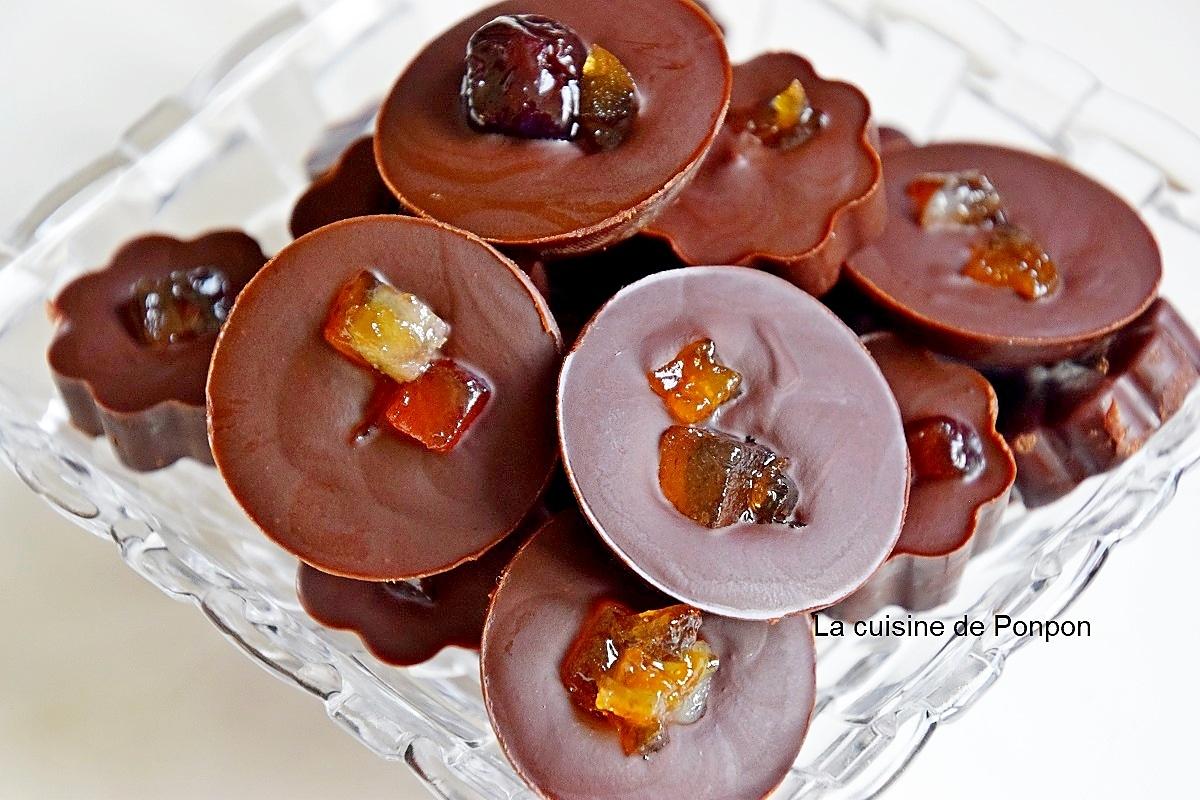 recette Pralines au chocolat, caramel coco vegan et fruits confits, vegan