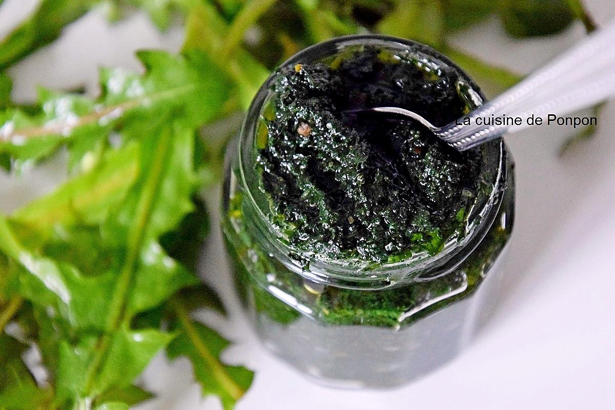 recette Pesto de feuilles de pissenlit et spiruline, sans cuisson et vegan