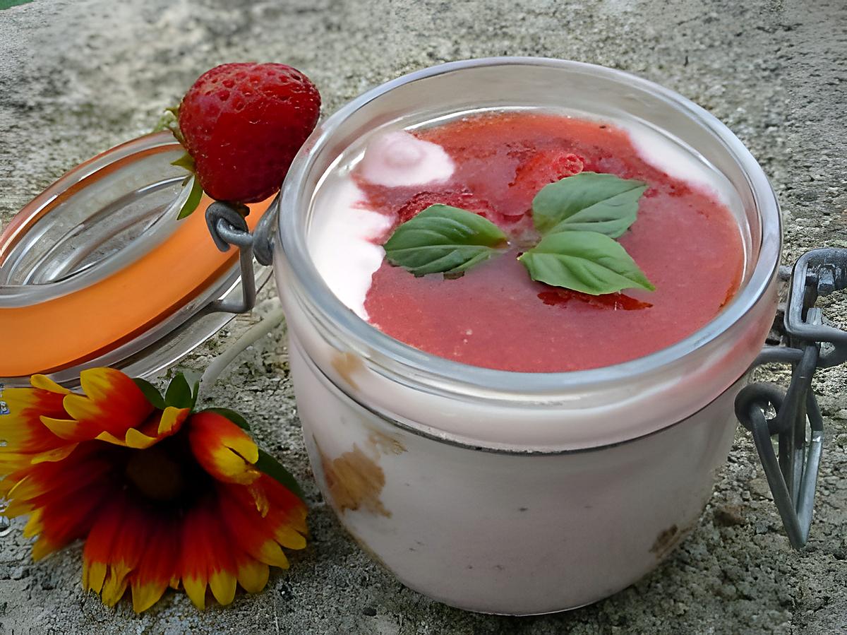 recette Mousse de fromage à la fraise et Petits Lu