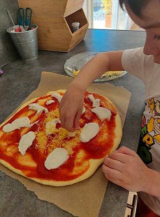 recette Pizza aux 4 fromages