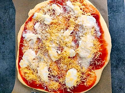 recette Pizza aux 4 fromages