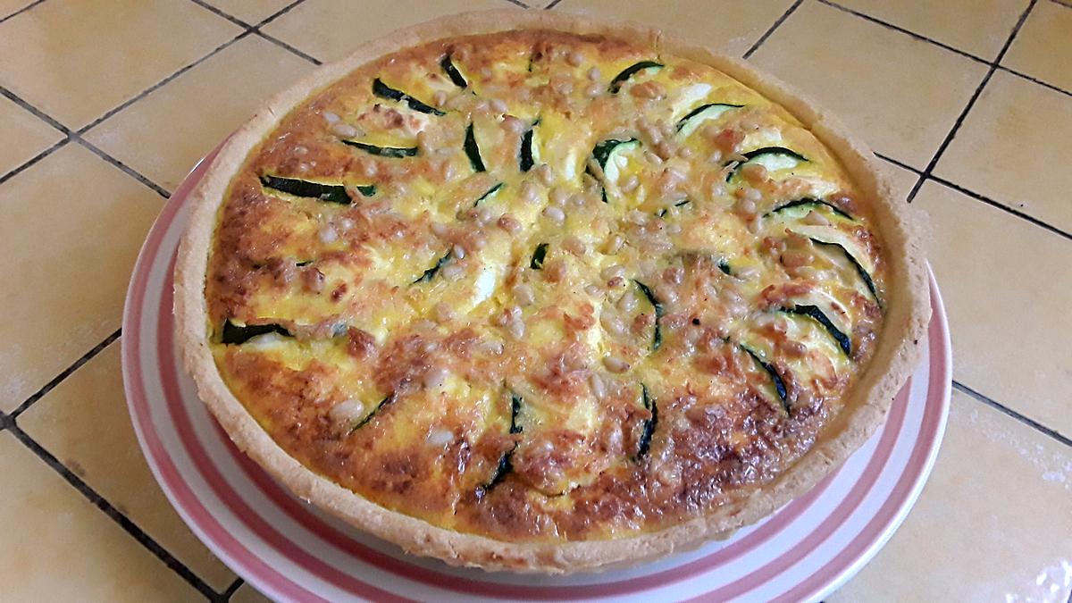 recette Quiche courgettes chèvre pignons de pin au thermomix