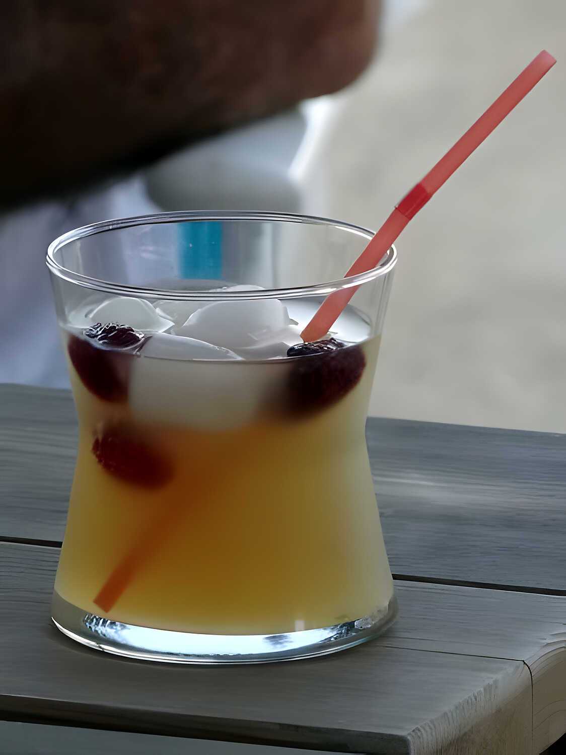 Recette de Punch Vin Blanc, Sirops et Rhum