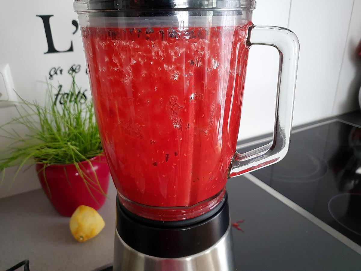 recette Panna Cotta à la vanille, coulis de framboises