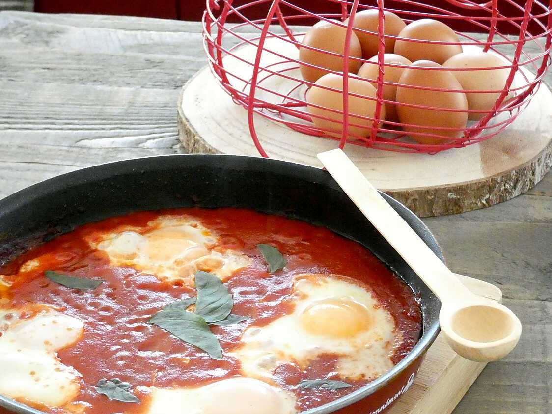Recette d'Oeufs en purgatoire à l'italienne (Recette napolitaine):