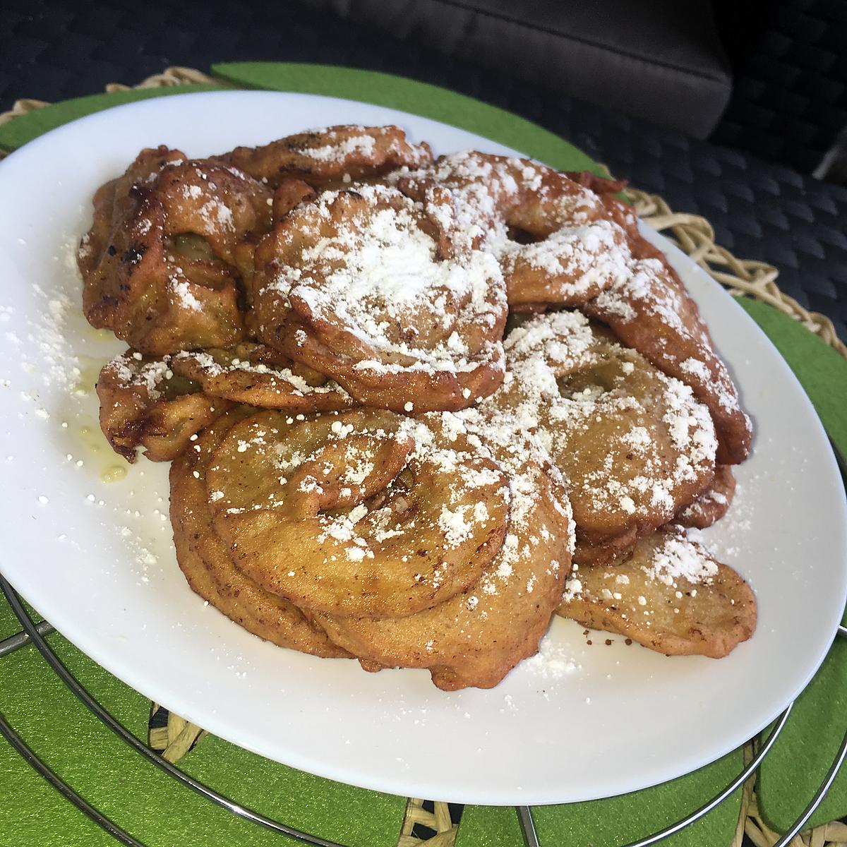 recette Beignets aux pommes Tous en cuisine Cyril Lignac