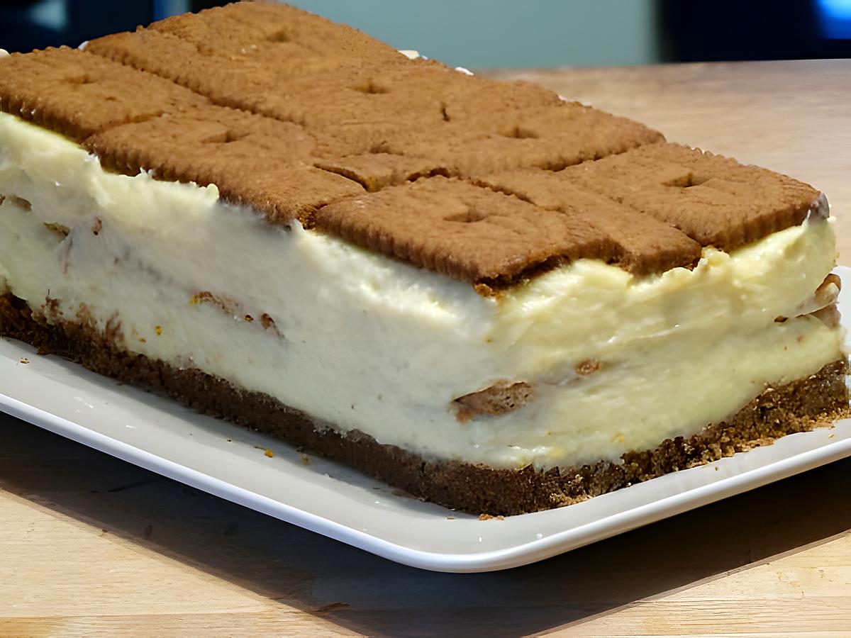 recette Gâteau Spéculoos et Petits-Beurre à la Crème Pâtissière