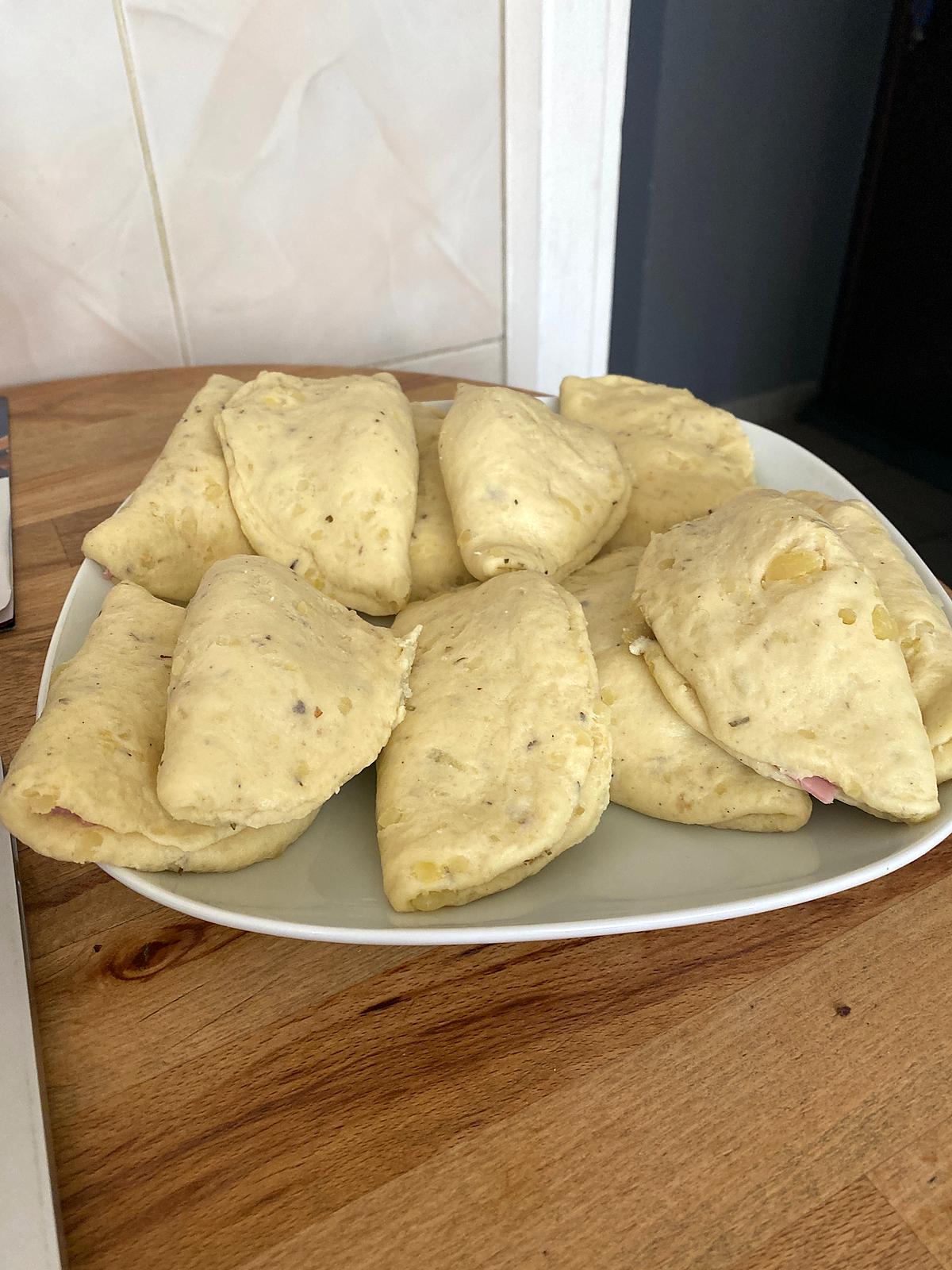 recette Calzone de pommes de terre au jambon fromage