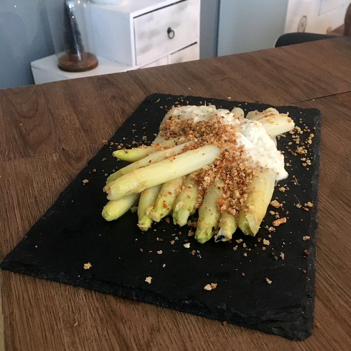 recette Asperges blanche pesto d'asperge et son crumble