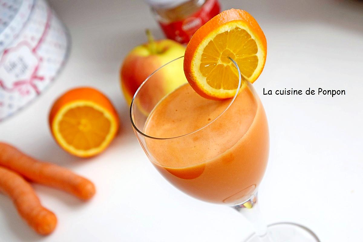 recette Jus de pomme, carotte, orange et gingembre, vegan