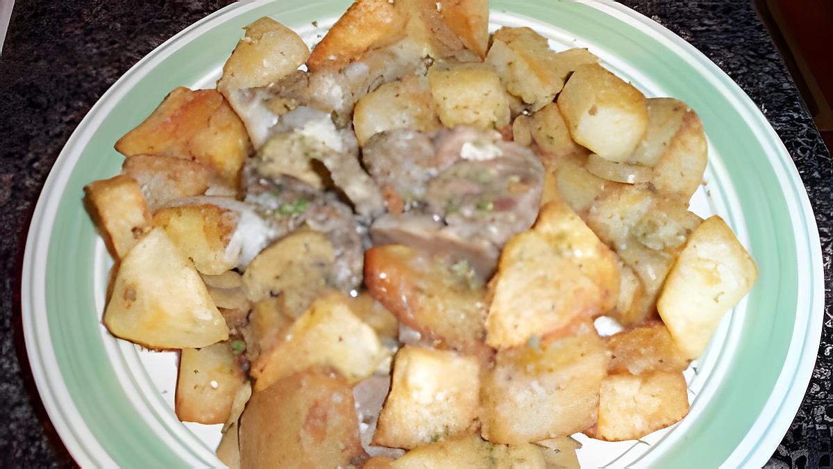 recette Viande d'agneau,champignons,et pommes de terre aux herbes