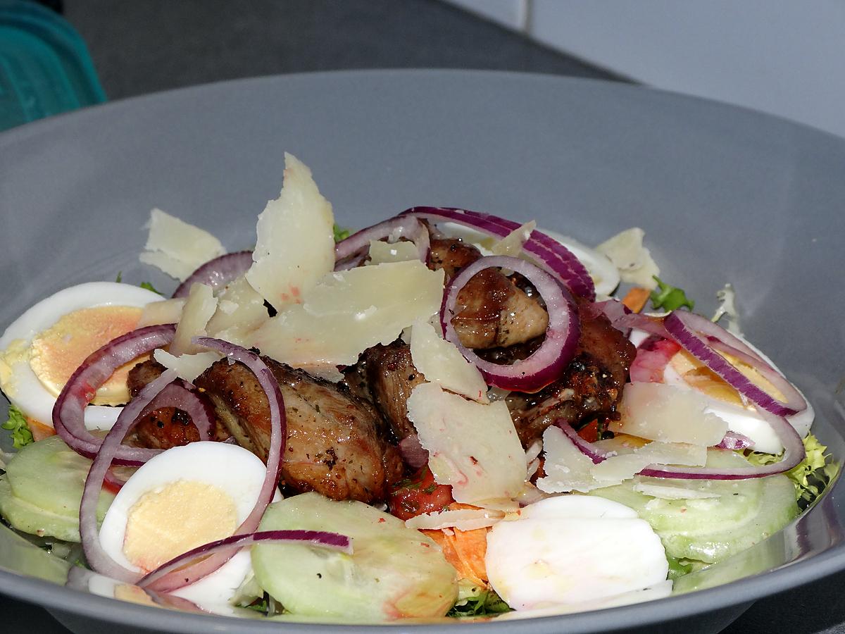 recette Frisée aux Filets de Caille et Vinaigrette de Coquelicots