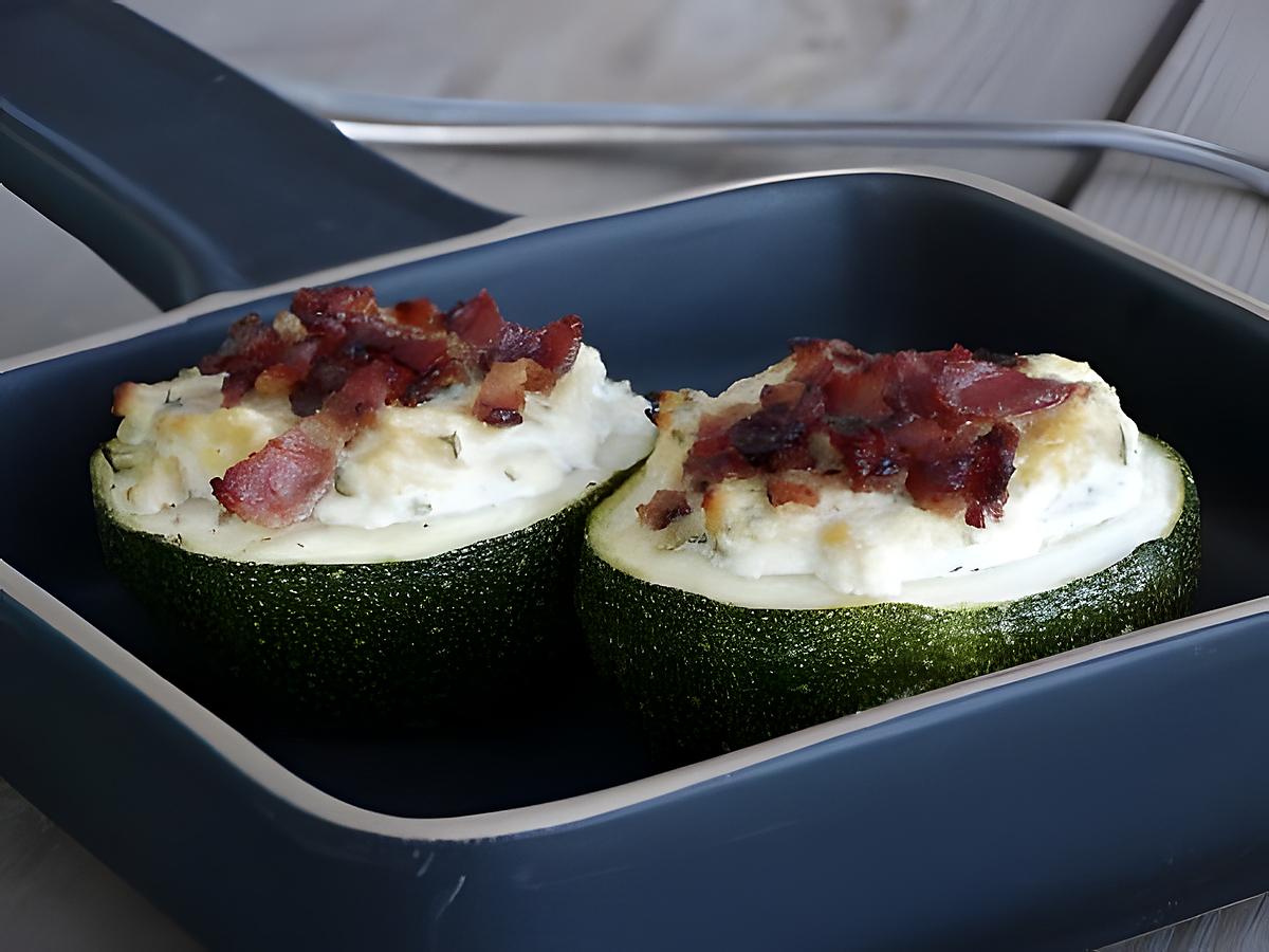 recette Courgettes Farcies au Chèvre et Poitrine Grillée