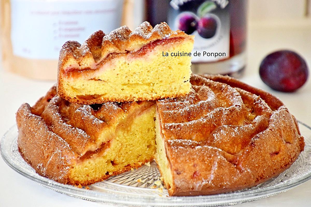 recette Gâteau yaourt aux prunes et confiture de lait