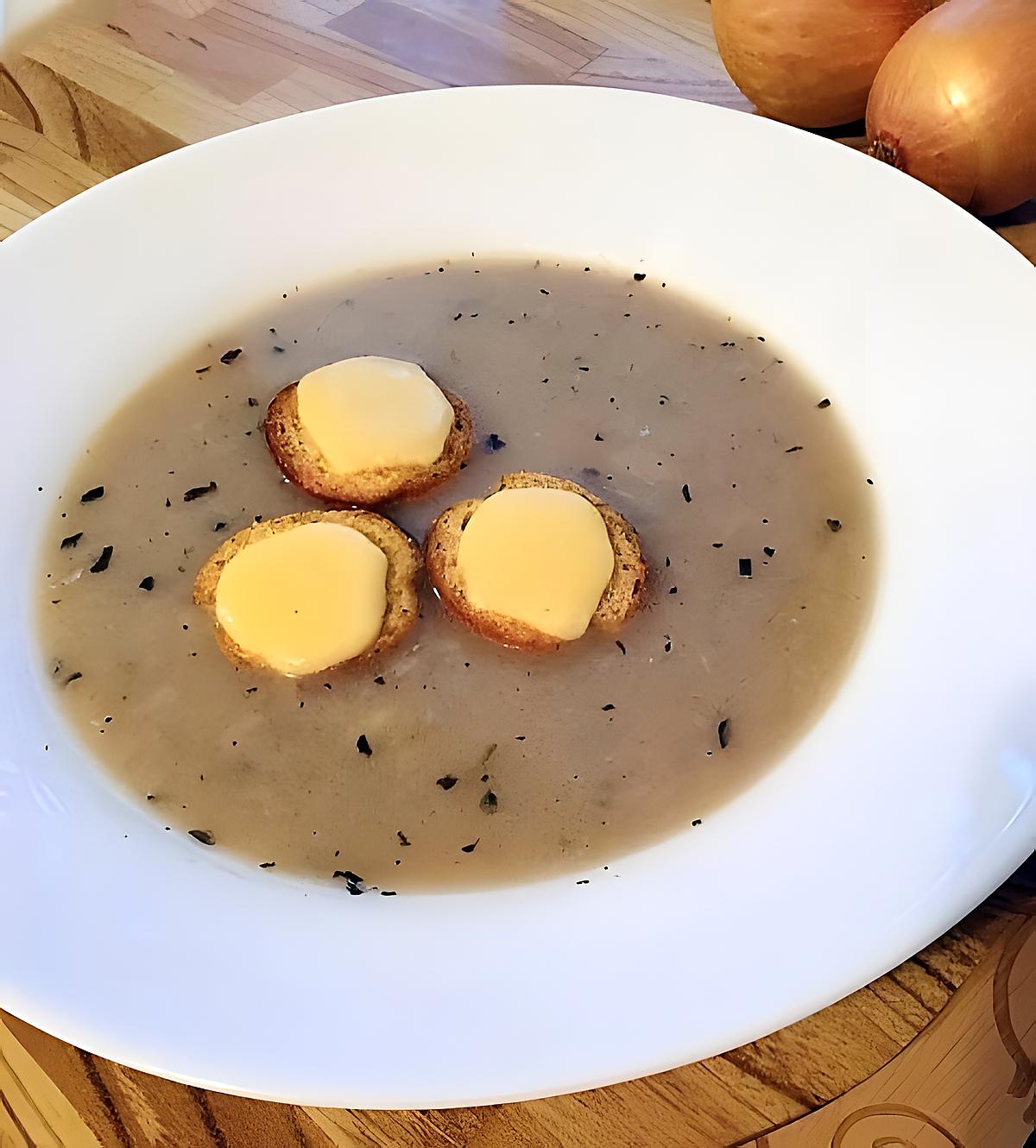 recette Soupe à l'oignon