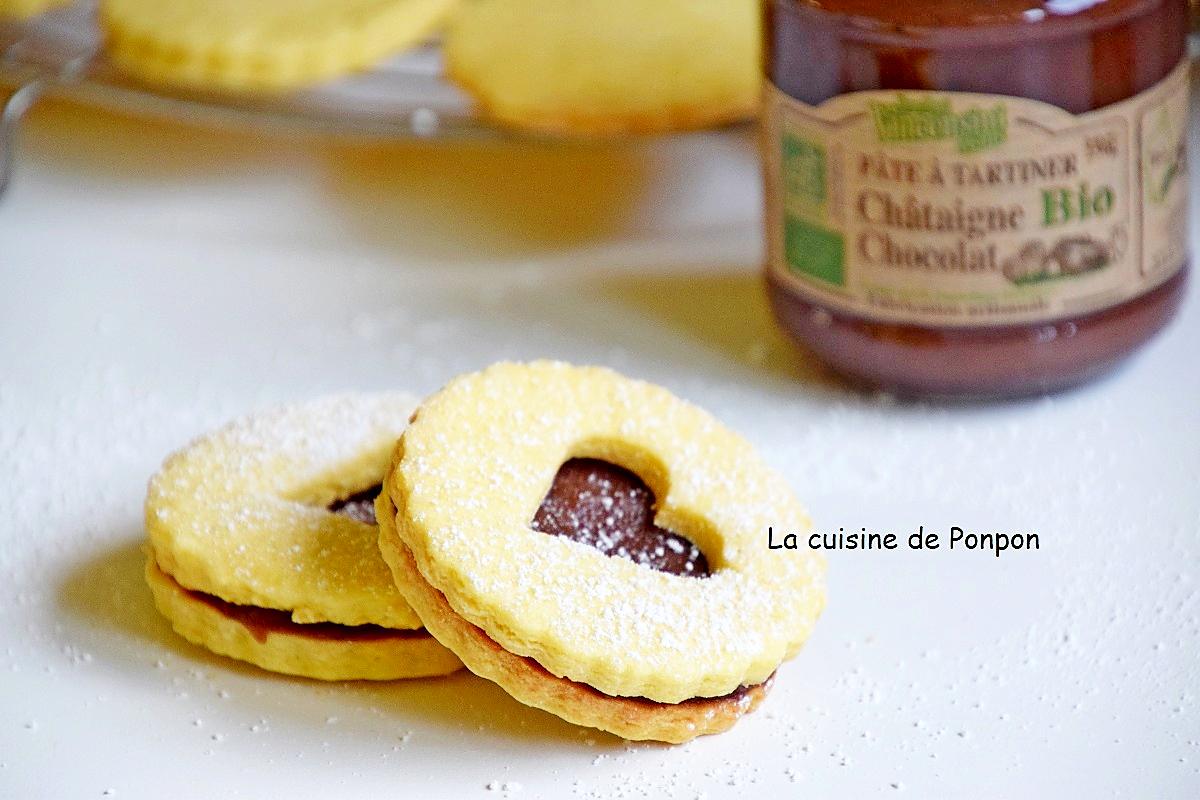 recette Sablé à la poudre à flan garni de pâte à tartiner châtaigne et chocolat