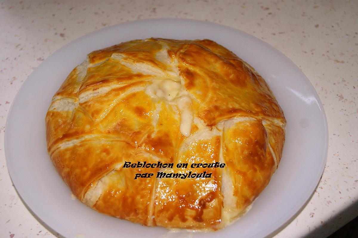 recette Reblochon en croute, lardons, oignons, pommes de terre.