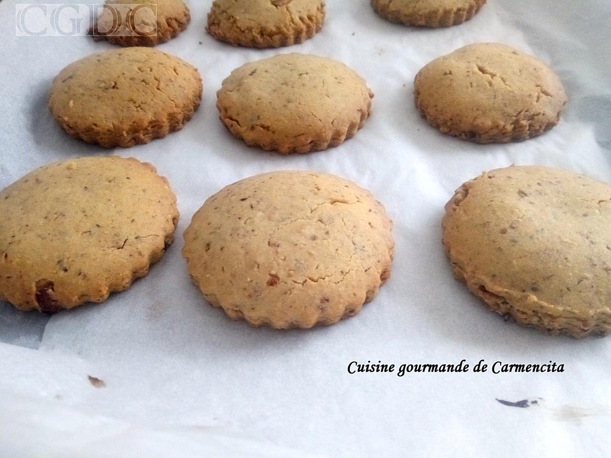 recette Biscuits sablés aux amandes fourrés au chocolat noisette