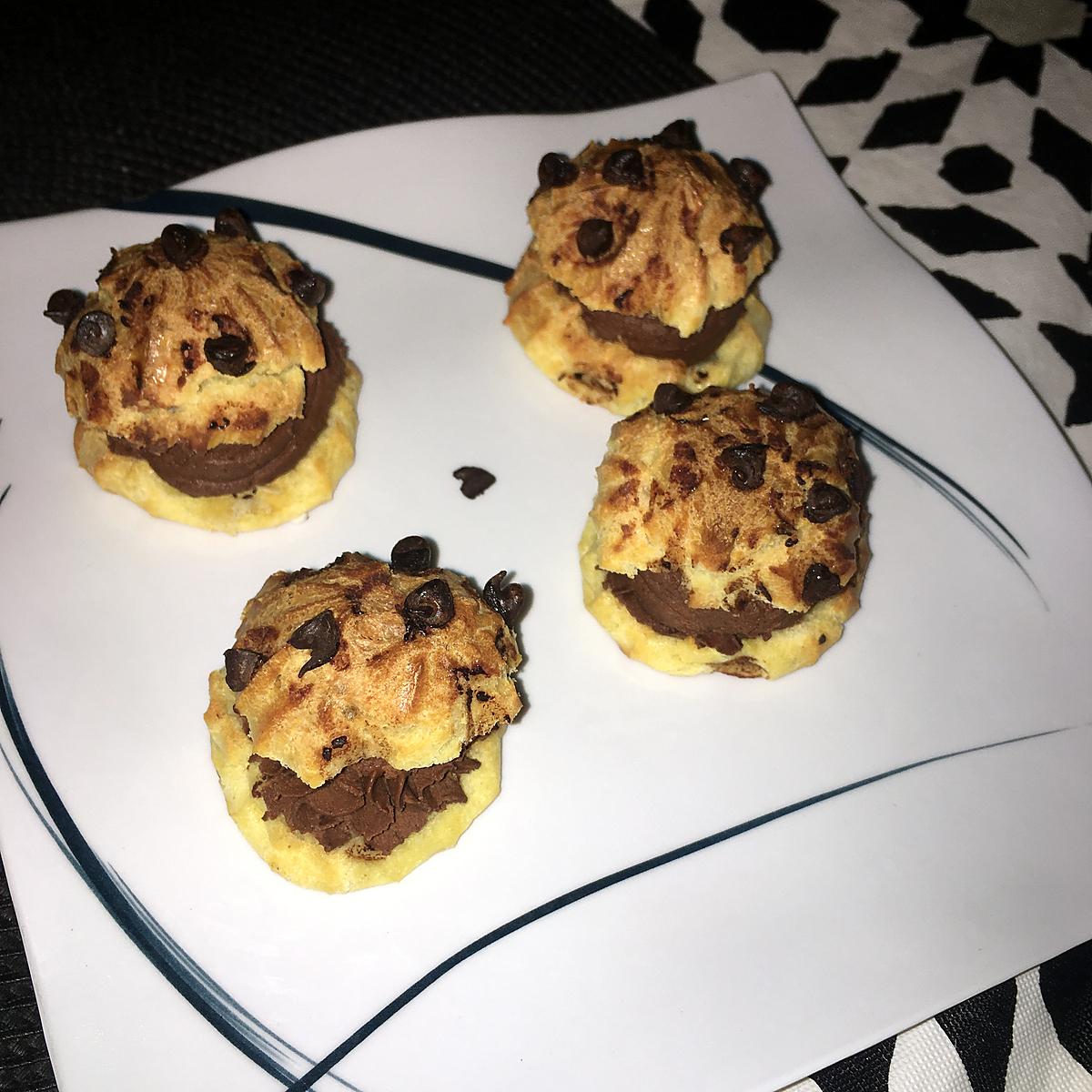 recette Choux aux pépites de chocolat fourrés ganache chocolat tonka