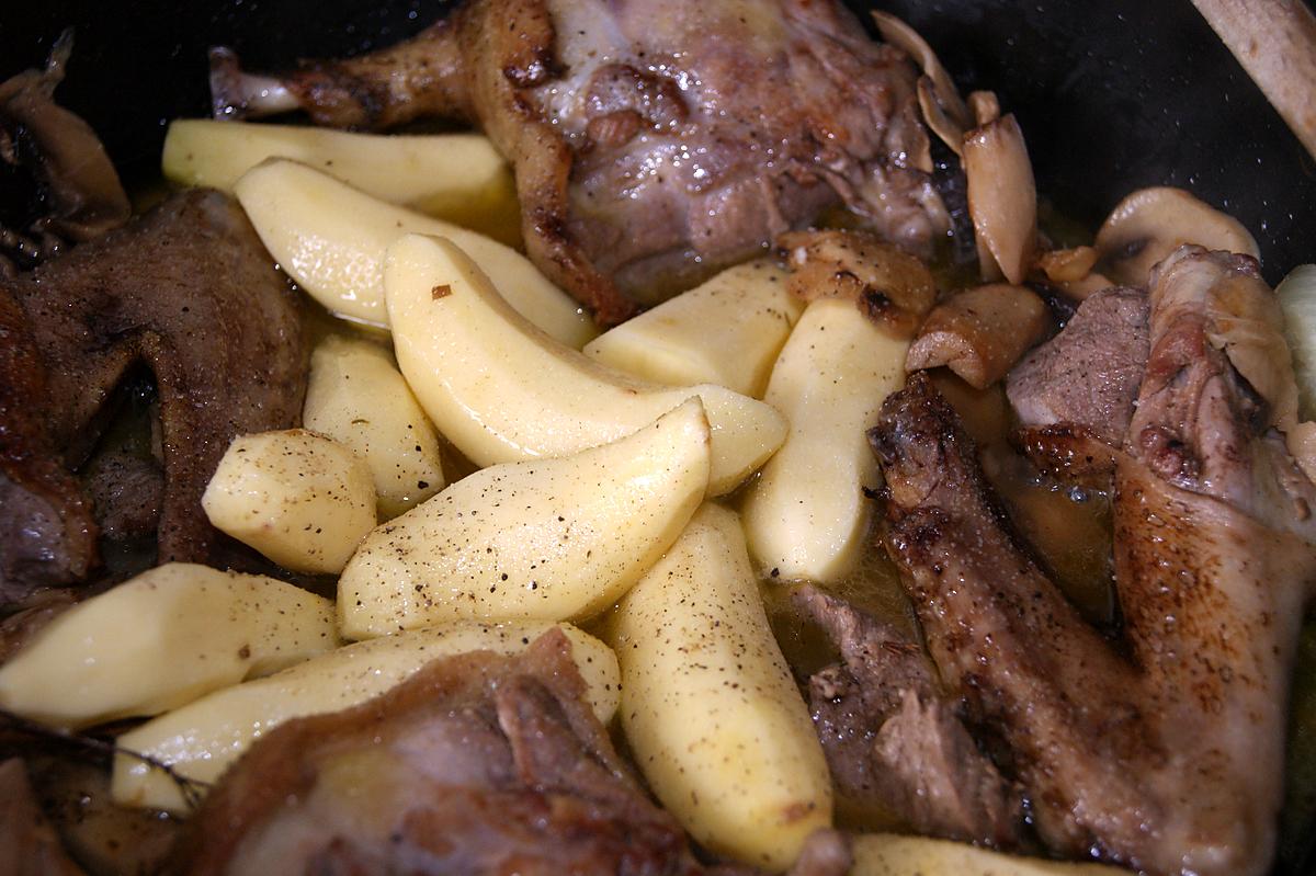 recette Canette au wok, champignons et rattes flambée.