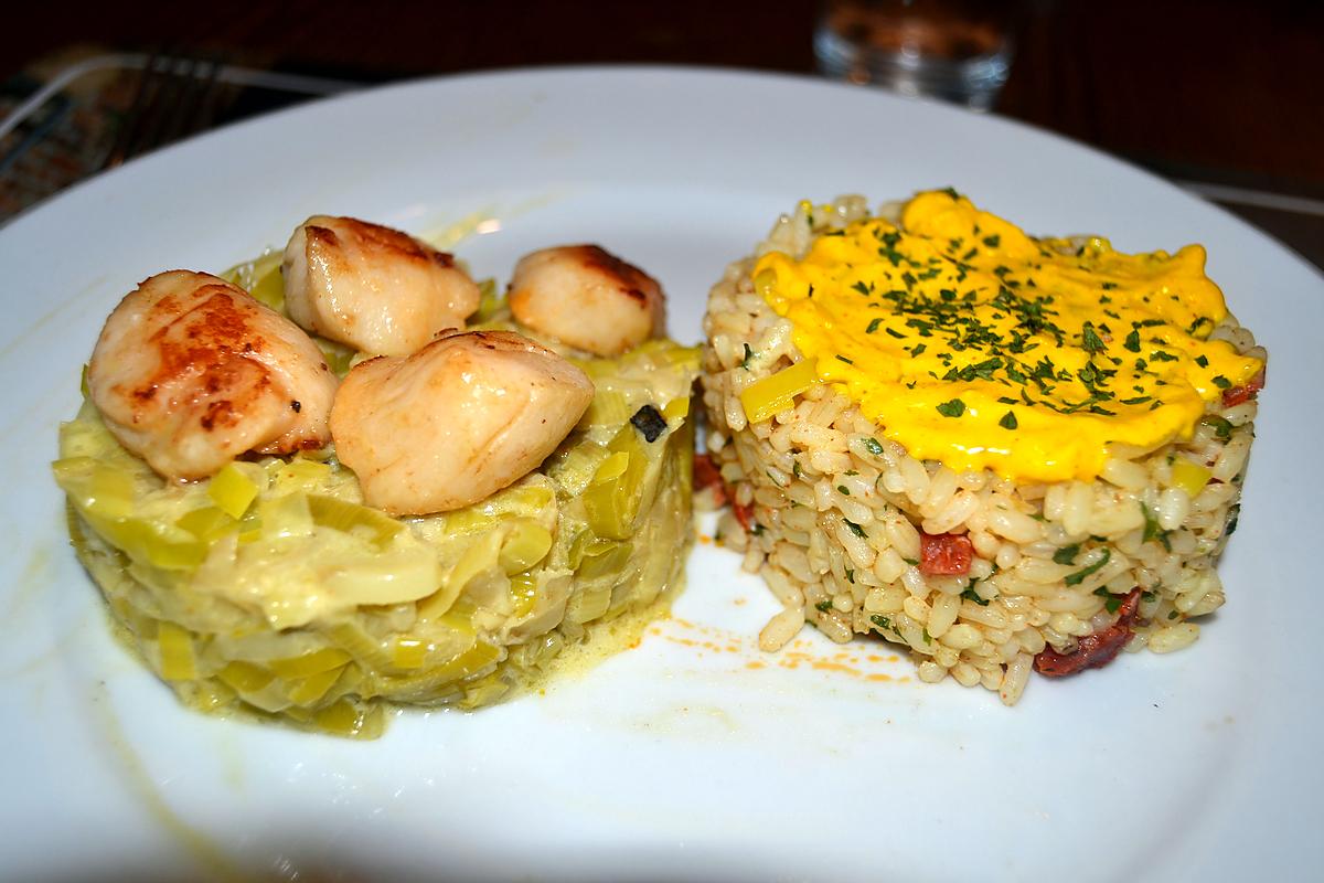 recette Duo de Fondu de Poireaux aux St-Jacques et riz et sa sauce safrané