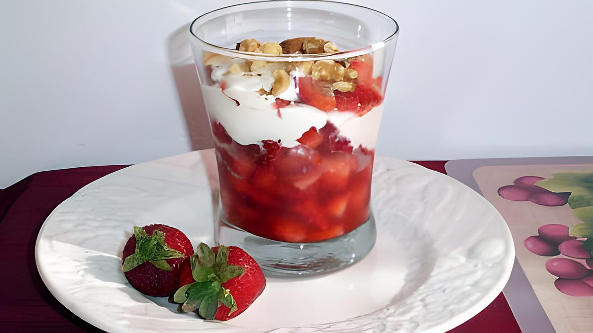 recette Verrine de fraises aux nuts