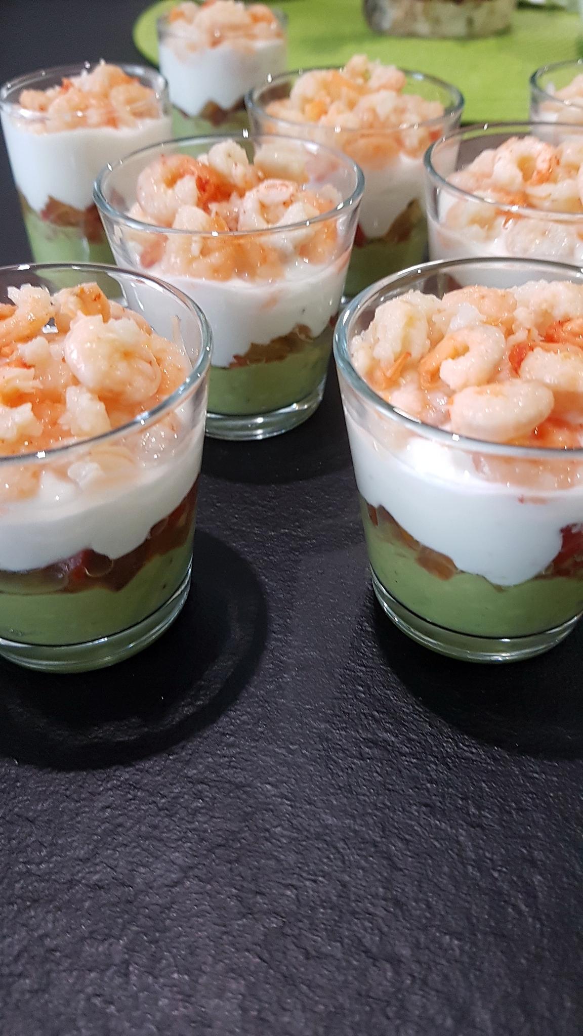 recette Verrine avocat, tomates et crevettes