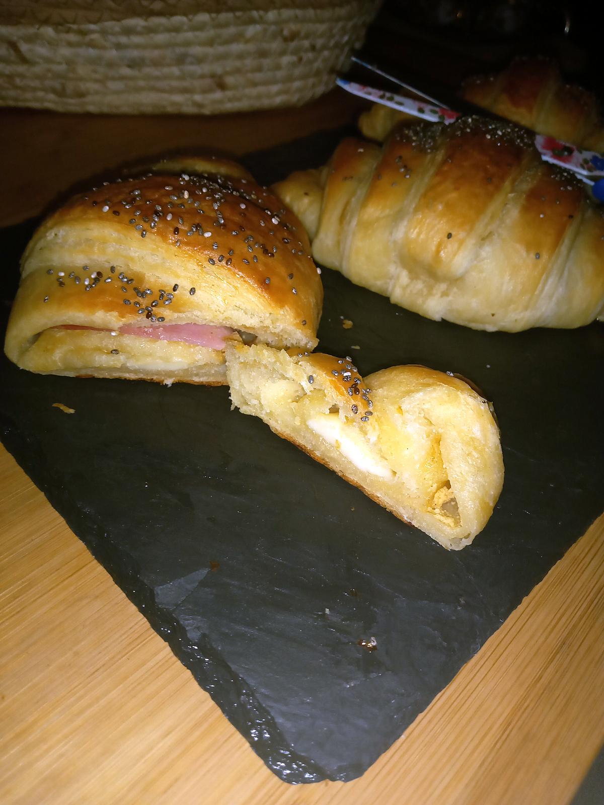 recette Croissants fourrés jambon fromage