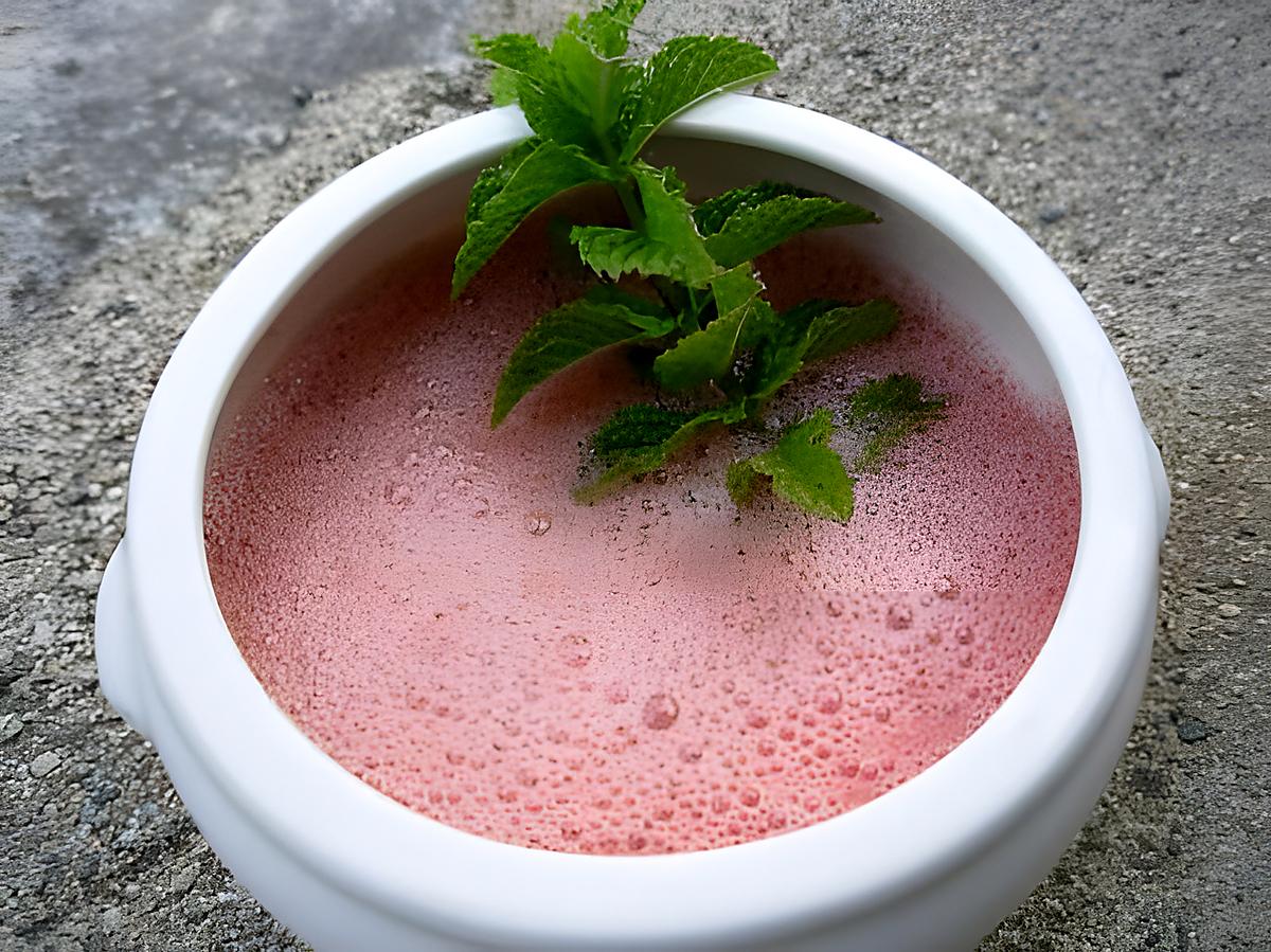 recette Soupe de pastèque à la menthe, saveur de rose.