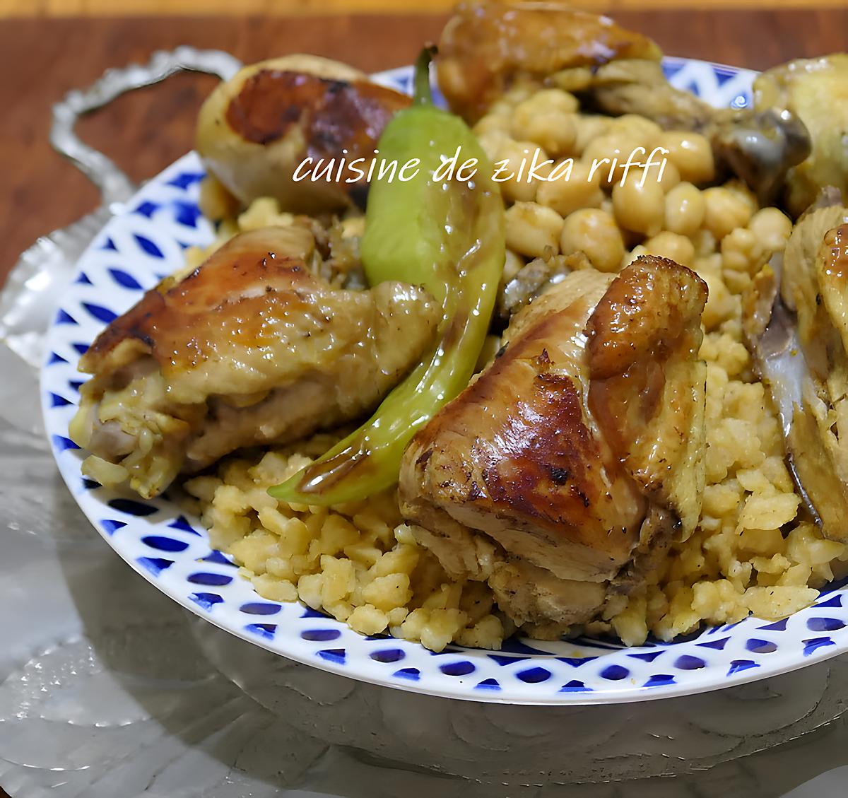 recette Chakhchoukha- Pâtes traditionnelles à l'émietté de galette- poulet et sauce blanche