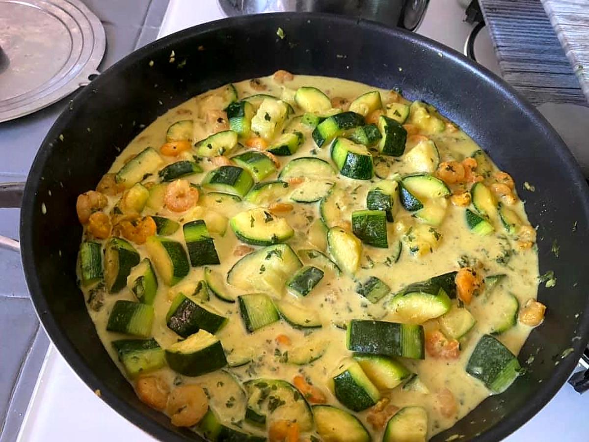 recette CURRY DE CREVETTES aux COURGETTES