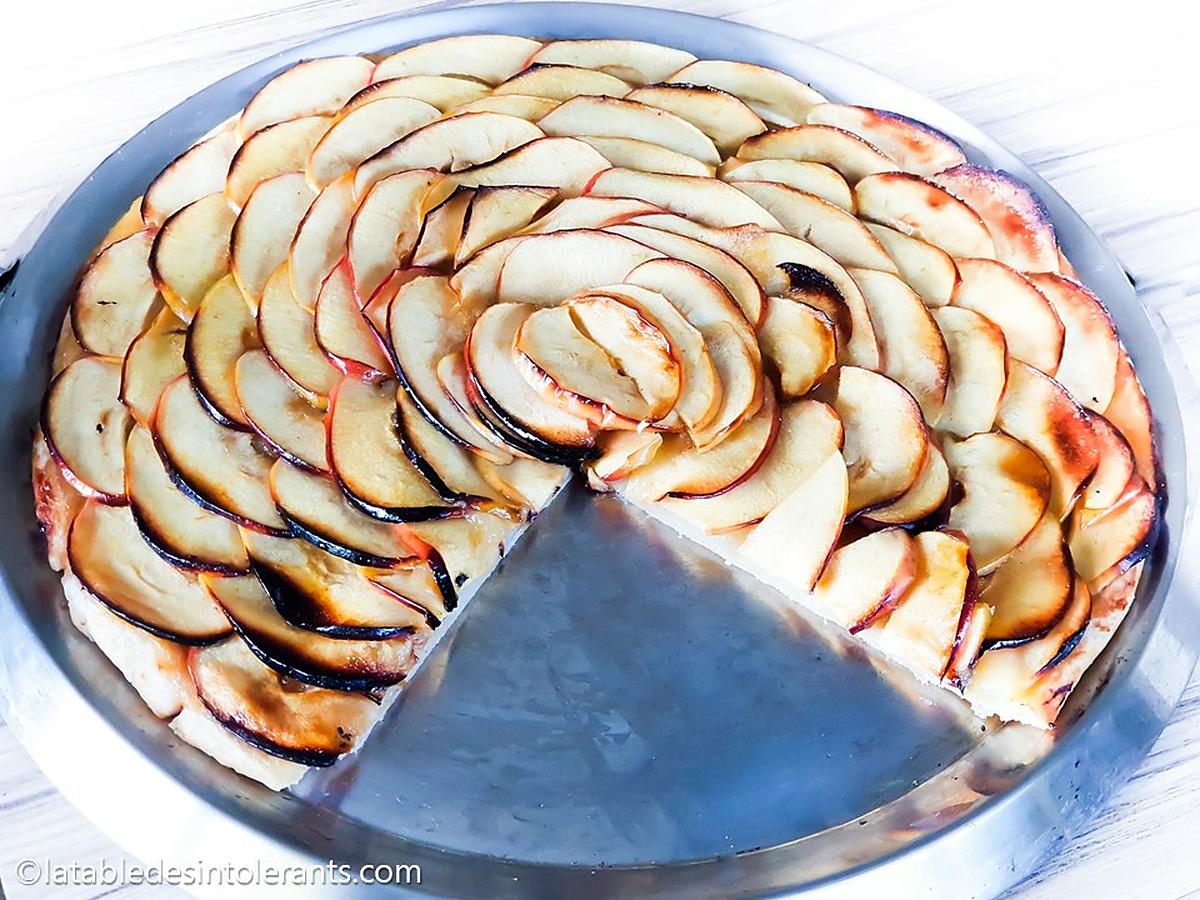 recette TARTE FINE AUX POMMES sans gluten, sans lait ou lactose, sans sucre ajouté, sans œuf