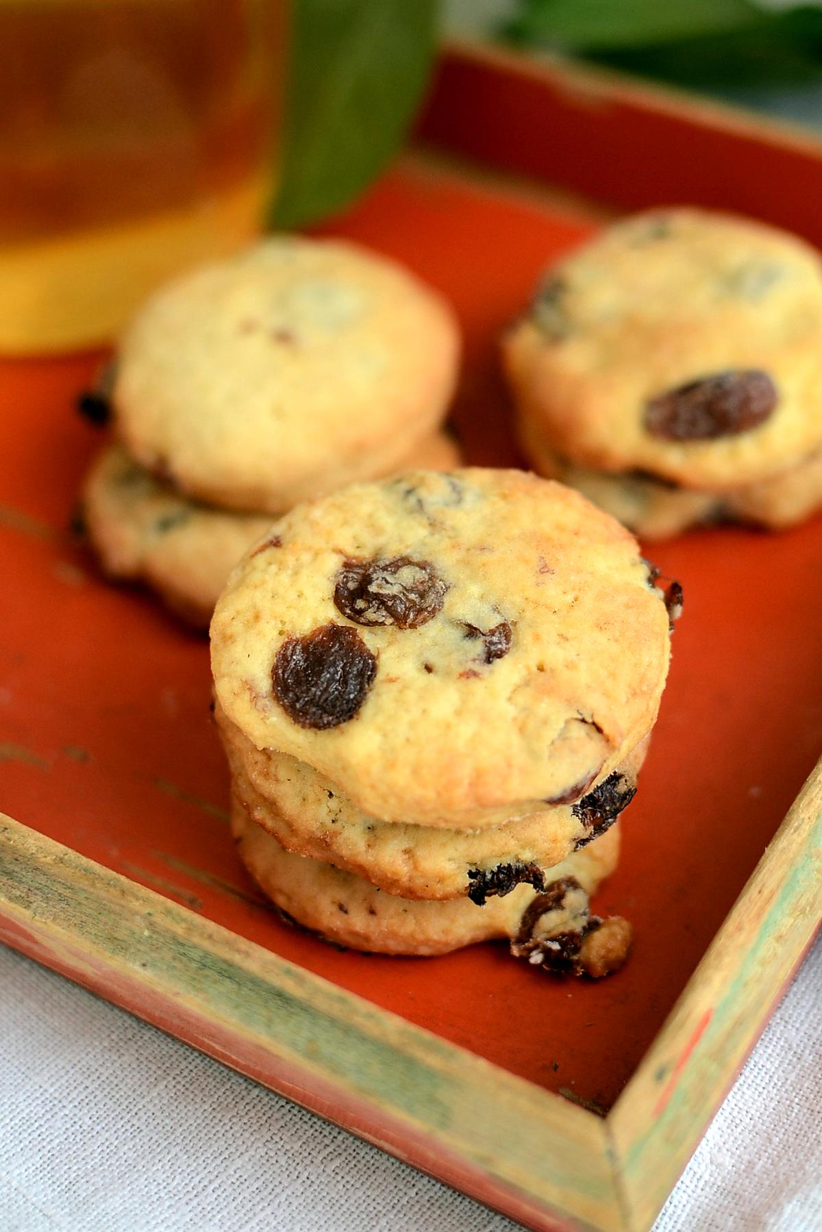 recette Biscuits au vin blanc et raisins secs