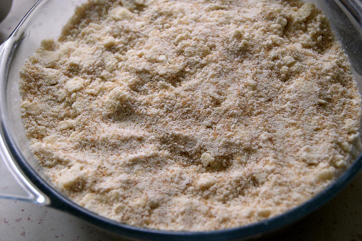 recette Crumble aux pommes et aux myrtilles, au calvados.