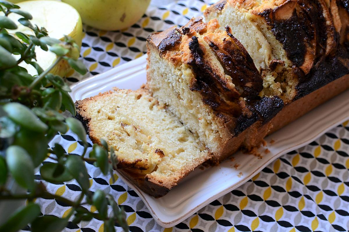 recette Cake pommes cannelle à l'ancienne