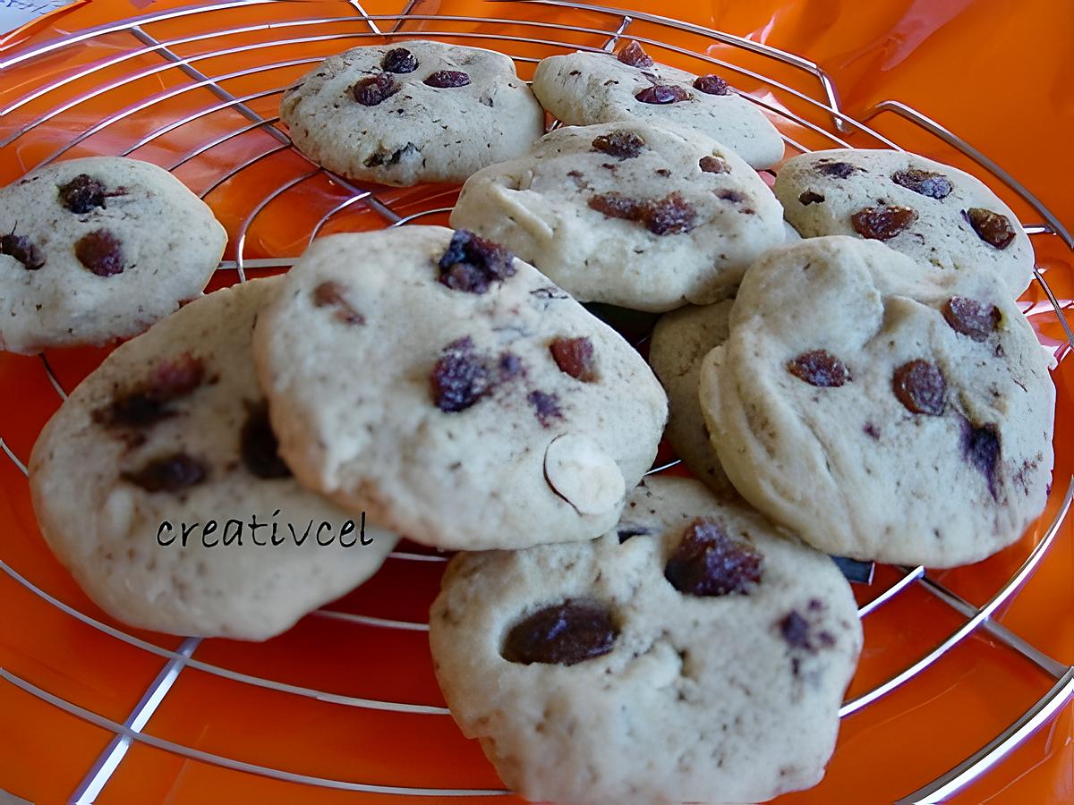 recette cookies exquis aux 4 épices/raisins/noisettes (prépa 10 mns) création papilles